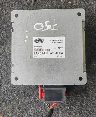 Fiat 500L HiFi Audio sound control unit 50520764