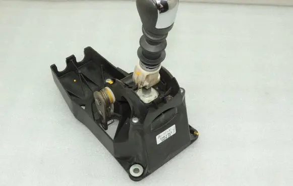 Suzuki Swift I Gear shifter/selector 2810063JA0