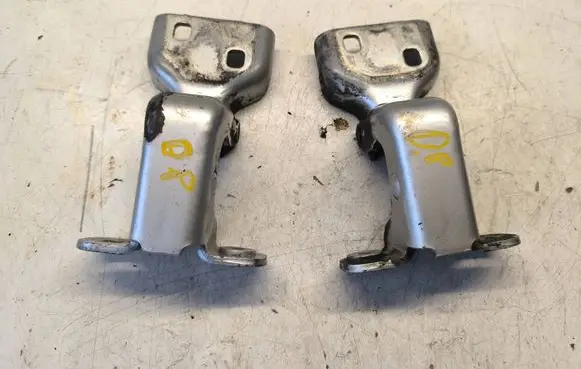Front door hinge set