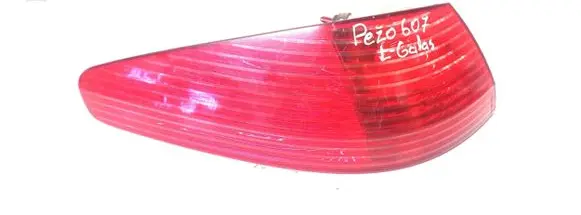 Peugeot 607 Rear/tail lights