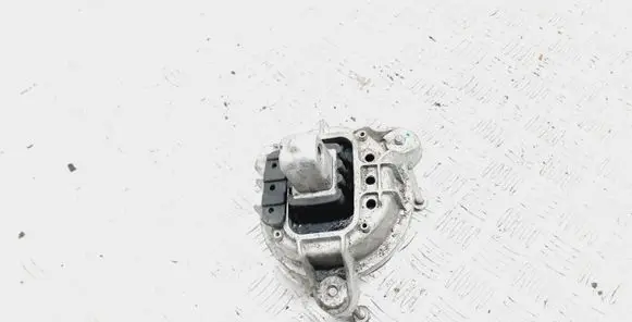 BMW 5 F10 F11 Engine mount bracket 7935149