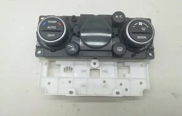 Suzuki Grand Vitara II Climate control unit 3952576K30CAT 3951079K0