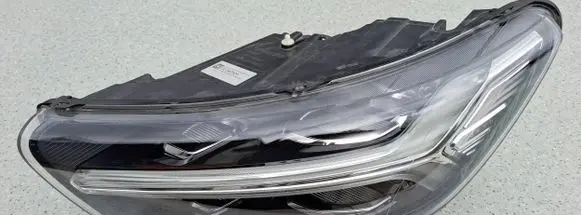 Volvo XC40 Headlight/headlamp 32342524