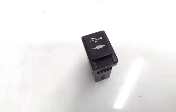 USB socket connector