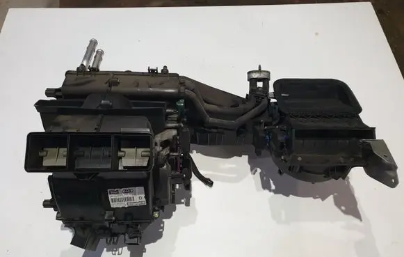Interior heater climate box assembly