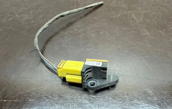 Audi Q5 SQ5 Airbag deployment crash/impact sensor 8K0973323N
