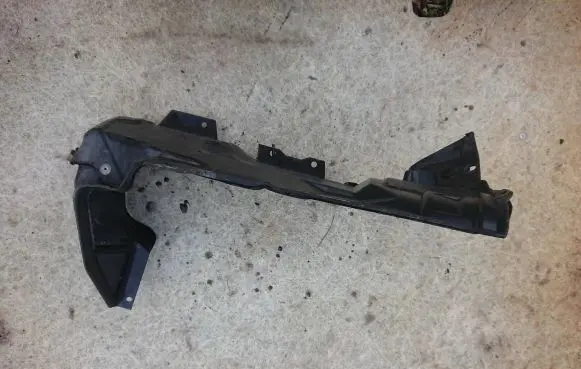 Jaguar XF X250 Other engine bay part