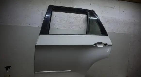 BMW X5M E70 Rear door 