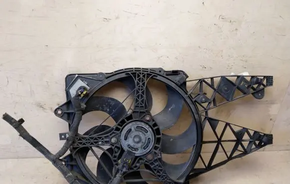 Alfa Romeo Mito Electric radiator cooling fan 871300600