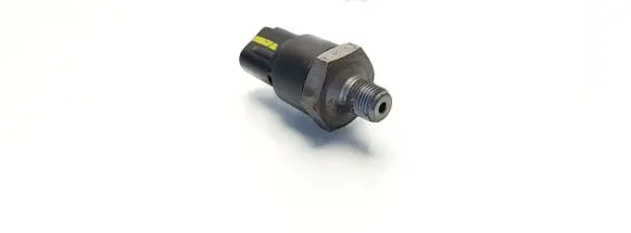 Toyota Avensis T250 Oil pressure sensor 401742