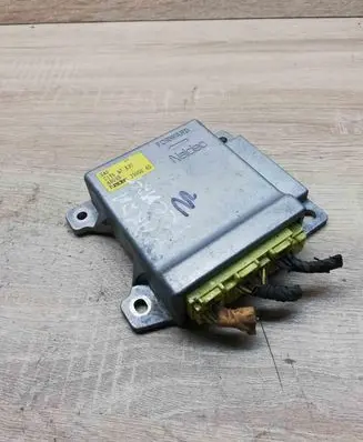 Mazda Premacy Airbag control unit/module C1Y657K30 3900640