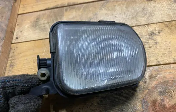 Mercedes-Benz C W203 Front fog light A2158200656 2158200656