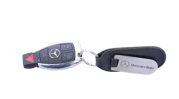Mercedes-Benz C W205 Ignition key/card 