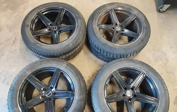 Land Rover Range Rover Sport L320 R20 alloy rim