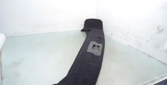 Trunk/boot sill cover protection