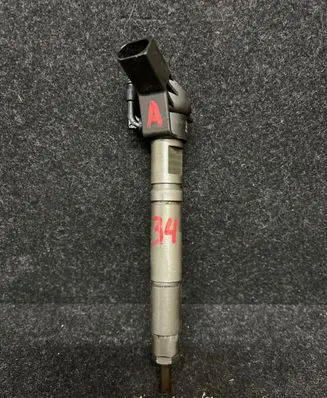Mercedes-Benz GL X164 Fuel injector 0445115065 170207 ABIUWCCC7