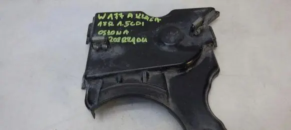 Mercedes-Benz A W177 Timing belt guard (cover) 135611121R