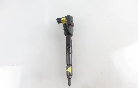 Fuel injector