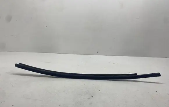 Toyota Yaris XP210 Rear door glass trim molding