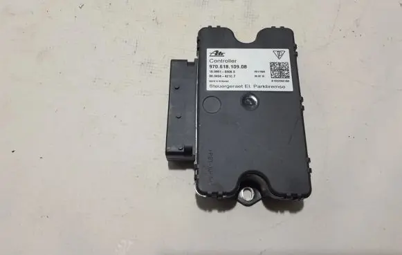 Porsche Panamera (970) Hand brake control module 97061810908