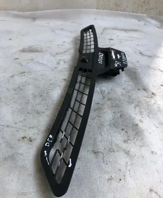 Ford Mondeo MK V Dash center air vent grill DS7318C491