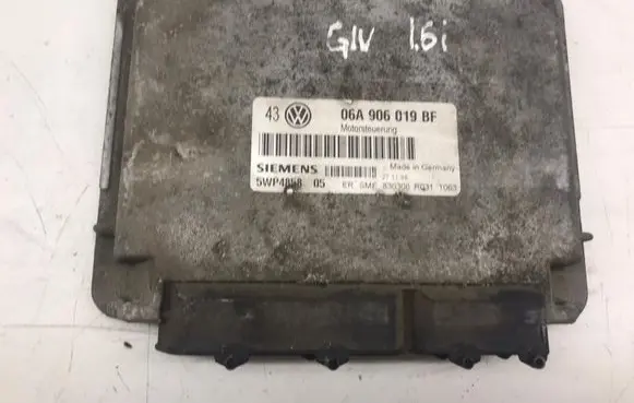 Audi A6 S6 C6 4F Engine control unit/module ECU 06A906019BF