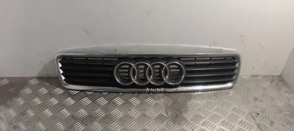 Audi A4 S4 B5 8D Front grill 8D0853651R