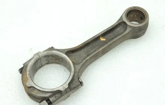 Mitsubishi L200 Connecting rod/conrod MD050006