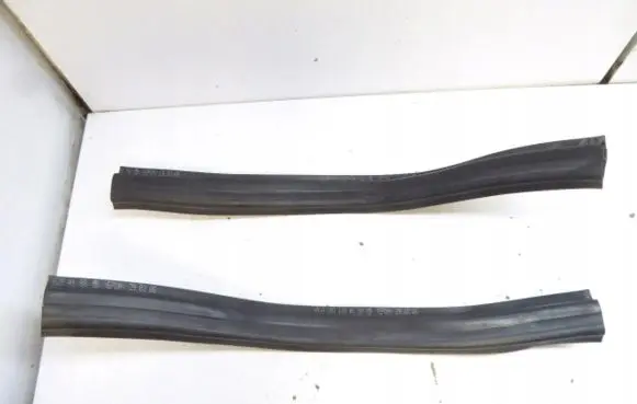Mercedes-Benz C W203 Engine compartment rubber A2036284198