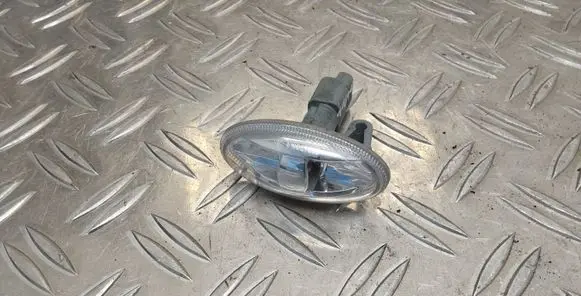 Toyota Aygo AB40 Front fender indicator light