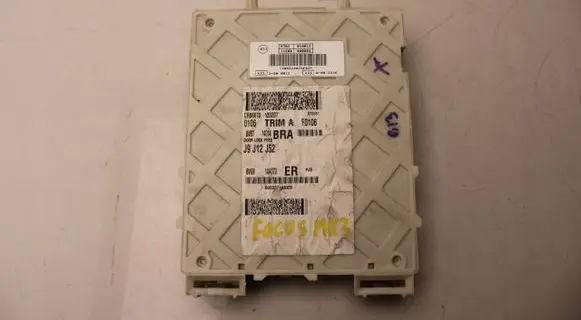 Ford Focus Fuse box set BV6T14014