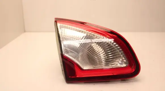 Nissan Qashqai Tailgate rear/tail lights