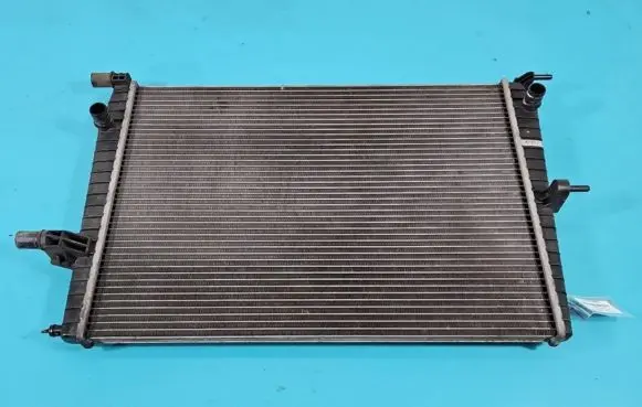 Renault Fluence Coolant radiator IMPRK1372080