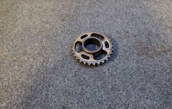 BMW 5 E39 Timing chain sprocket 1438306