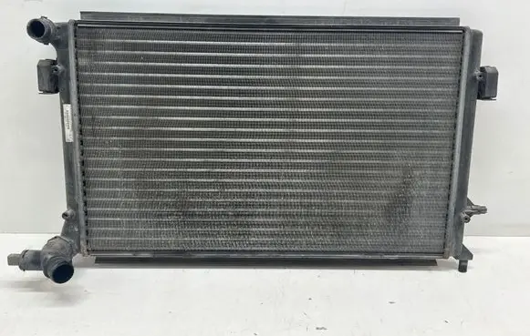 Volkswagen Golf Plus Coolant radiator 1K0121251P 1K0121251F