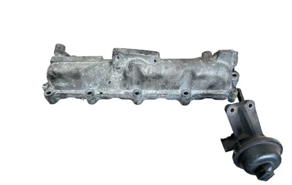 Opel Astra J Intake manifold 897313459