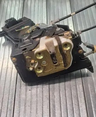 Mazda 6 Front door lock