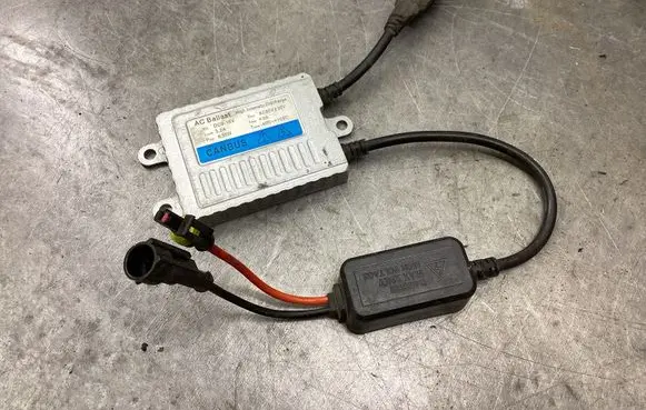 Xenon control unit/module
