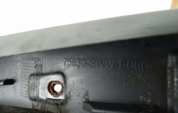 Honda CR-V Rear mudguard 75830SWWE000
