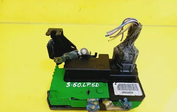 Volvo S60 Front door lock