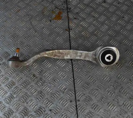 Mercedes-Benz E W212 Front lower control arm/wishbone