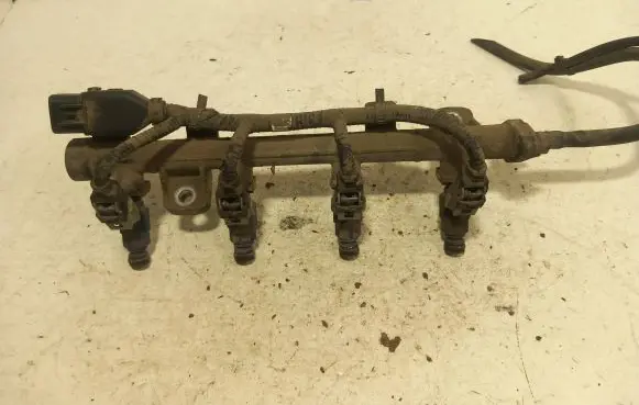 KIA Picanto Fuel main line pipe