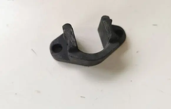 BMW 3 E46 Fuel Injector clamp holder NOCODE