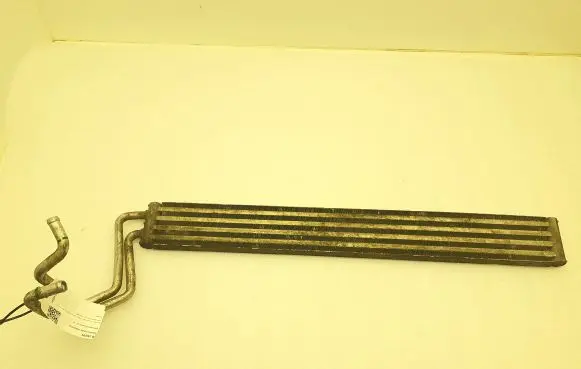 Volkswagen Touareg I Engine oil radiator 7L6422885D E6359