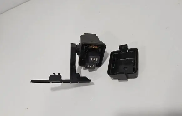 Audi S5 F5 Other relay 8W0937124A 8W0937124 8W0907285A