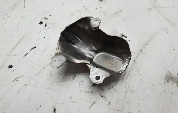 Mercedes-Benz C W204 Heat shield in engine bay A6511420120