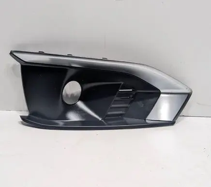 Audi A4 S4 B9 8W Front fog light trim/grill 8W0807681AK