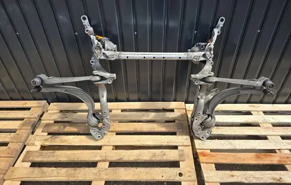 Audi Q5 SQ5 8R Front subframe 8R0399315J