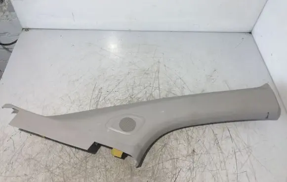 Peugeot Expert (D)pillar trim (top) 9808680677 9022001730405