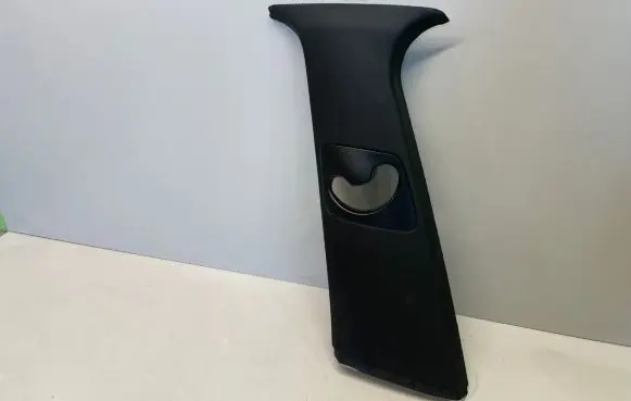 BMW X5 E70 (B) pillar trim (top)